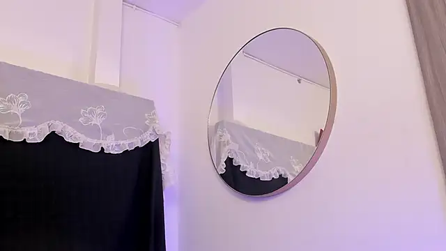 BonnieCute  online show from 09.23.25