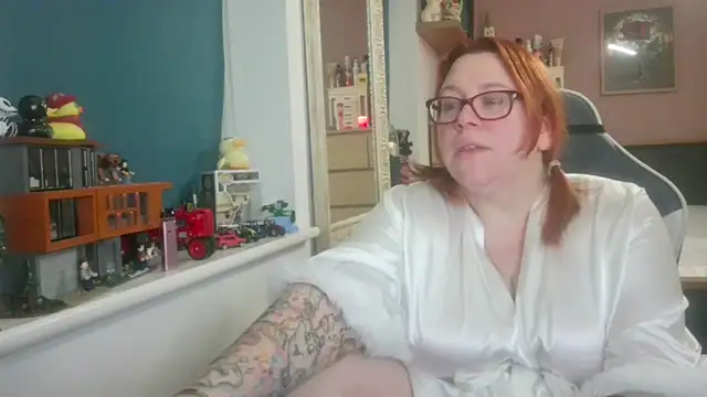 NikiDeeOfficial online show from 02.20.26