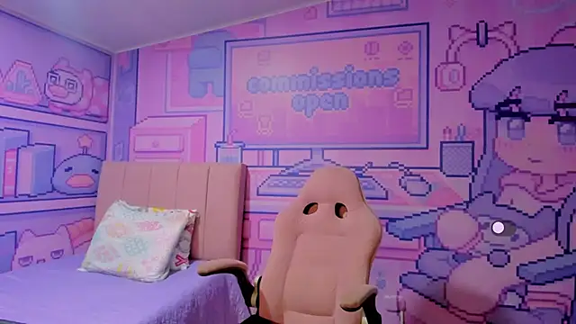 Snapshot of Evelin_shy chatting on 12.24.24 Evelin shy online show from 12.24.24