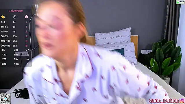 PannaDakota online show from 03.04.25