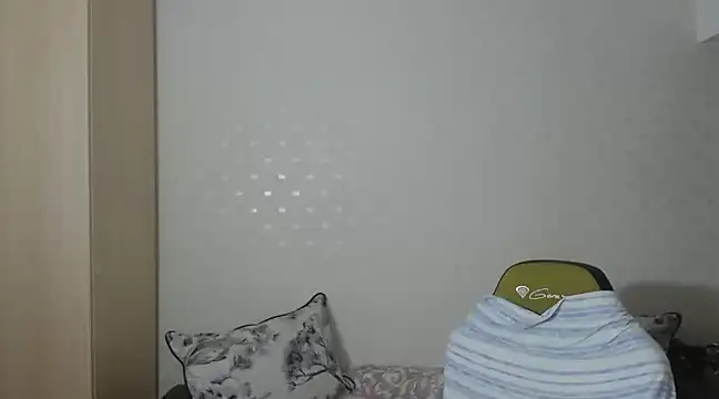 Snapshot of PrinceEagle chatting on 02.13.25 PrinceEagle online show from 02.13.25