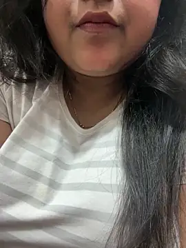 Snapshot of smile_pretty chatting on 02.27.26 smile pretty online show from 02.27.26