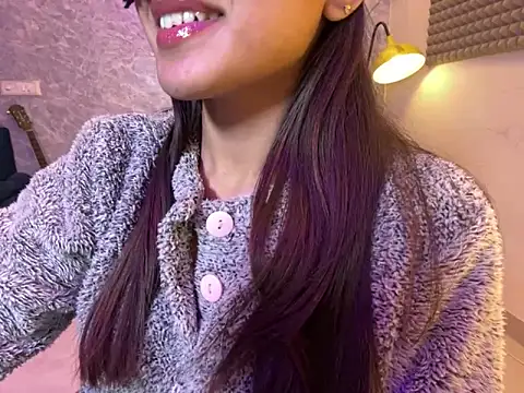 Snapshot of MidnightFlame chatting on 12.26.24 MidnightFlame online show from 12.26.24