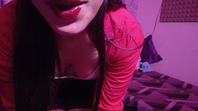 Snapshot of MidnightFlame chatting on 11.02.25 MidnightFlame online show from 11.02.25