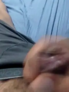 Snapshot of 666kaligula chatting on 10.18.25 666kaligula online show from 10.18.25