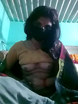 Snapshot of Hotsarina chatting on 01.27.25 Hotsarina online show from 01.27.25