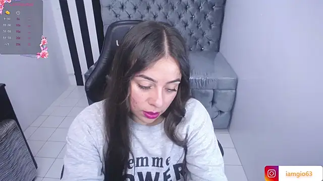 Georgina 1t online show from 02.18.25