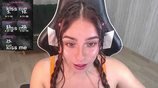 Georgina 1t online show from 03.19.25