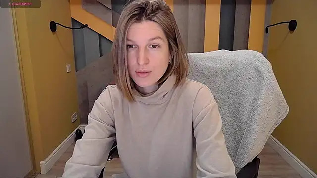 EmilyWalkeri online show from 12.18.24