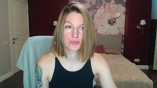 EmilyWalkeri online show from 01.22.25