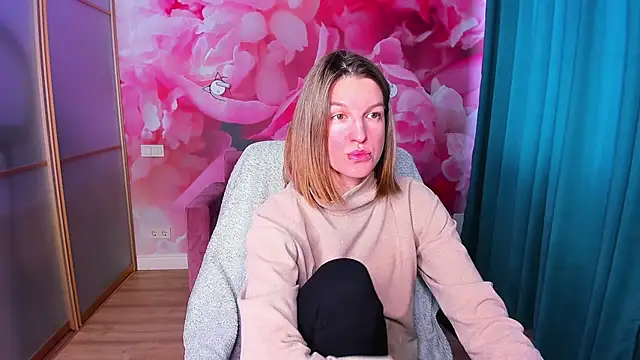 EmilyWalkeri online show from 02.09.25