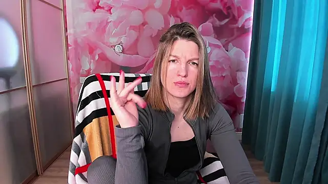 EmilyWalkeri online show from 02.27.25