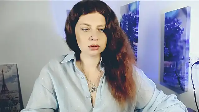 Snapshot of Lizzy_Love chatting on 07.22.26 Lizzy Love online show from 07.22.26