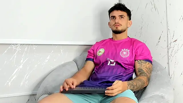 Ricardogo19 online show from 03.08.26