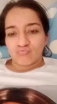 Emelyross  online show from 03.21.25