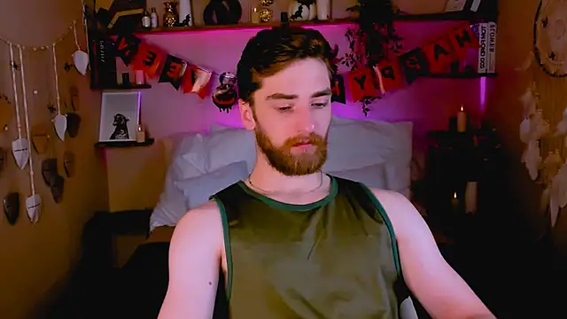 Snapshot of DexterDexx chatting on 10.27.25 DexterDexx online show from 10.27.25