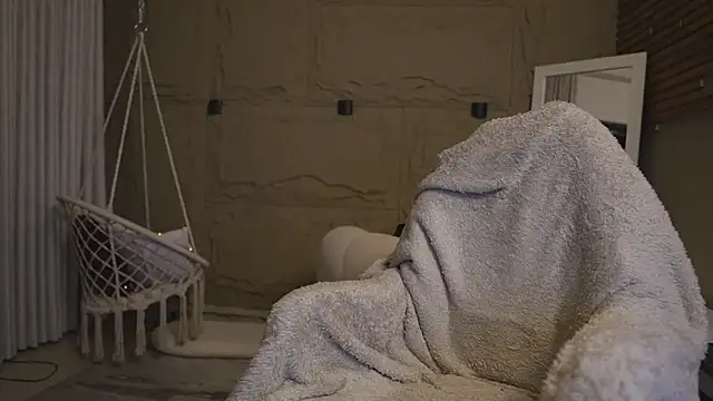 Logan Varela online show from 02.28.26