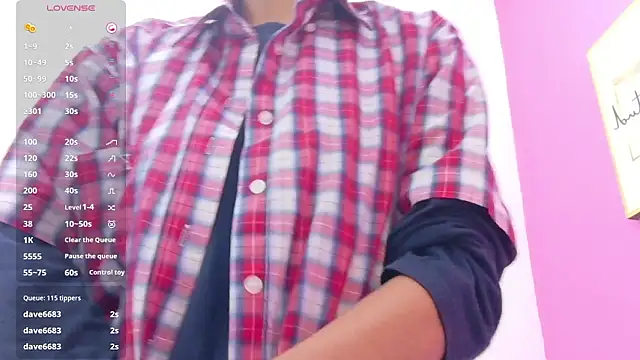 yourcuteneighbourr online show from 03.06.26