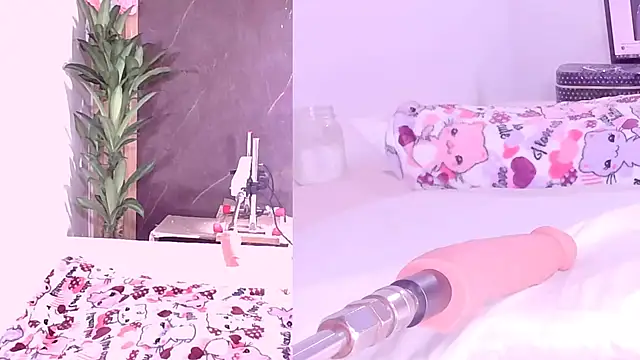 Sophia Lovers01 online show from 10.16.25