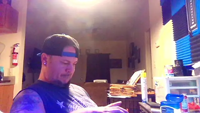 Snapshot of Tyrish361 chatting on 10.18.25 Tyrish361 online show from 10.18.25
