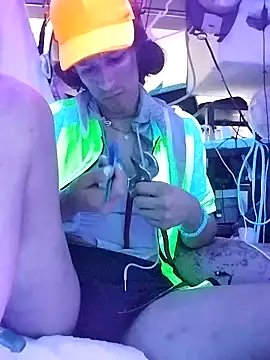 gurlnips online show from 04.02.26