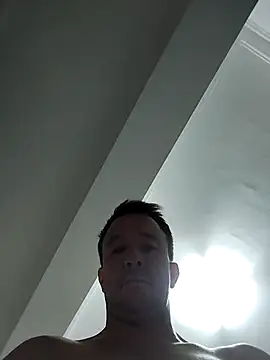 Snapshot of diveryplacer chatting on 11.22.25 diveryplacer online show from 11.22.25