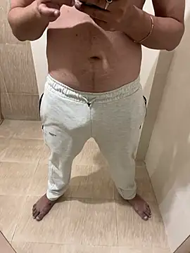 gingerguyblr online show from 01.26.25