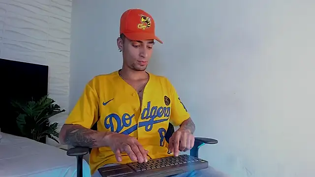 DrakeNeumann online show from 02.27.25