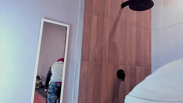 DrakeNeumann online show from 03.23.25