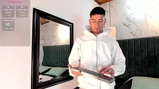 DrakeNeumann online show from 09.10.25