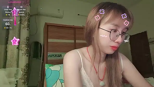 Snapshot of Lili_666 chatting on 07.04.26 Lili 666 online show from 07.04.26