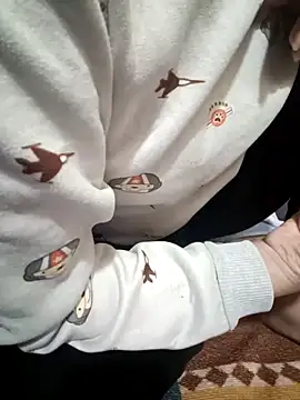 Snapshot of Hotpussy3ox chatting on 03.09.25 Hotpussy3ox online show from 03.09.25