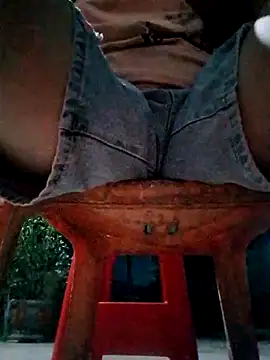 Snapshot of Hotpussy3ox chatting on 10.02.25 Hotpussy3ox online show from 10.02.25