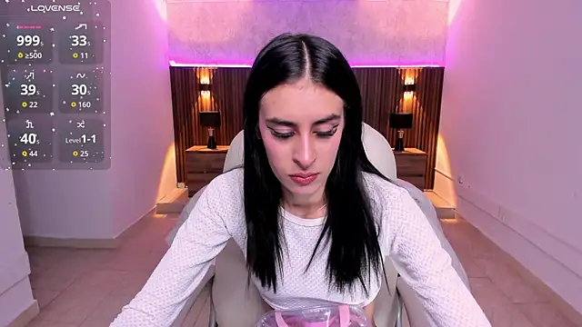 karlaa james online show from 03.26.26