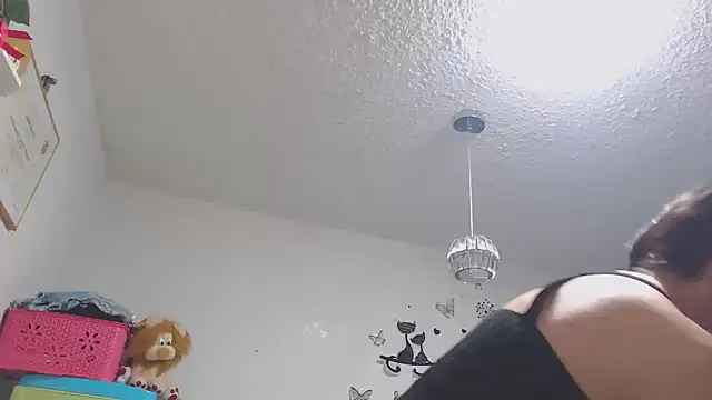 marilyn jon3s online show from 12.16.24