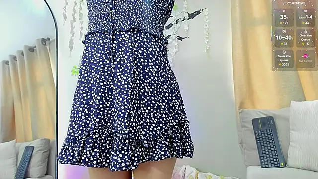 Miranda doll  online show from 09.17.25