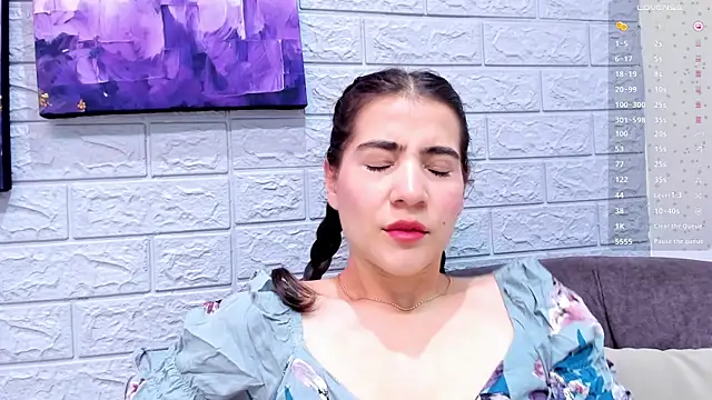 Miranda doll  online show from 06.03.26