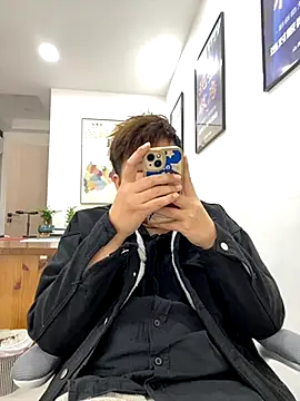 Snapshot of m99781 chatting on 11.15.25 m99781 online show from 11.15.25