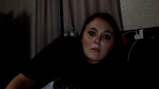 nicolelux33 online show from 11.29.25