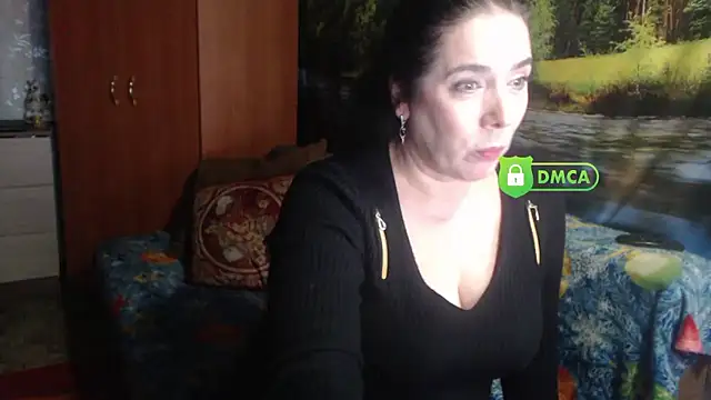 Snapshot of RositaSky chatting on 12.08.24 RositaSky online show from 12.08.24