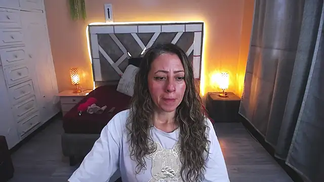 miss hanna07 online show from 02.25.25