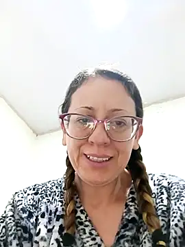 miss hanna07 online show from 12.04.25