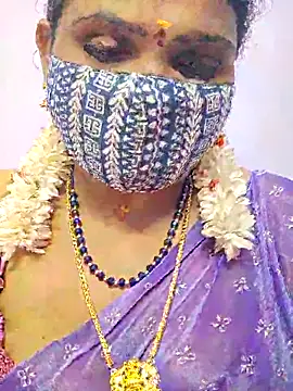 Snapshot of malliga98 chatting on 01.14.26 malliga98 online show from 01.14.26