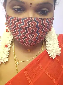 Snapshot of malliga98 chatting on 02.05.26 malliga98 online show from 02.05.26