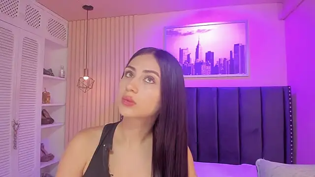Snapshot of diosa_cristal chatting on 07.23.26 diosa cristal online show from 07.23.26