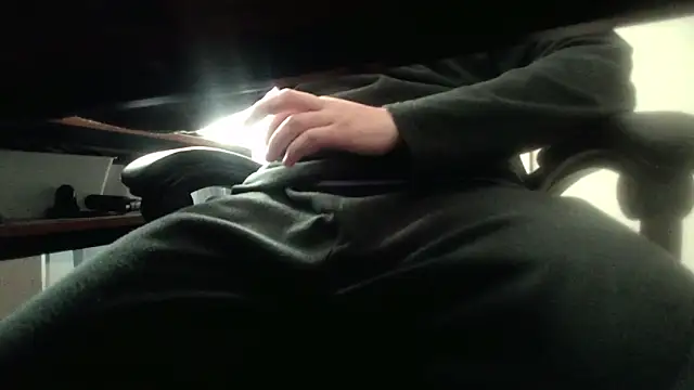 kira1807 online show from 02.28.26