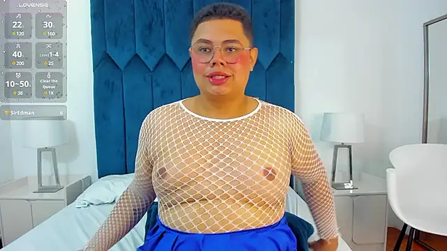 Snapshot of Tom_Silver__ chatting on 12.04.24 Tom Silver online show from 12.04.24