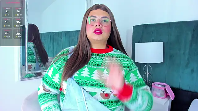 Snapshot of Tom_Silver__ chatting on 12.16.24 Tom Silver online show from 12.16.24