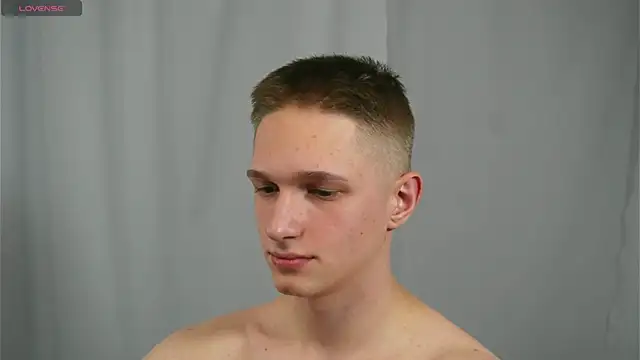 Snapshot of dustyn_fox chatting on 01.15.25 dustyn fox online show from 01.15.25