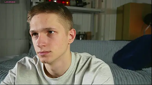 Snapshot of dustyn_fox chatting on 02.05.25 dustyn fox online show from 02.05.25